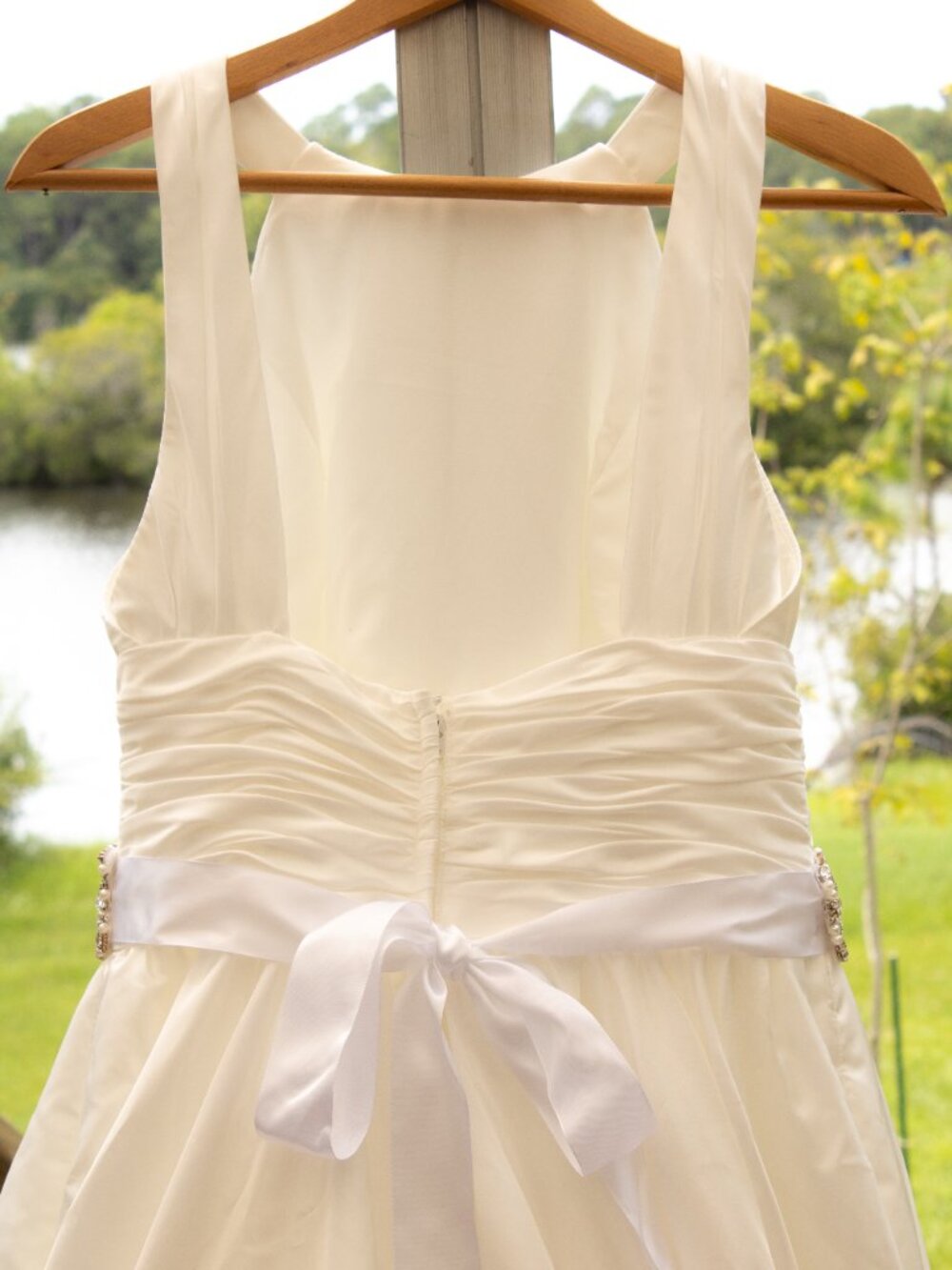 Wedding Dress - Picture 3 of 7